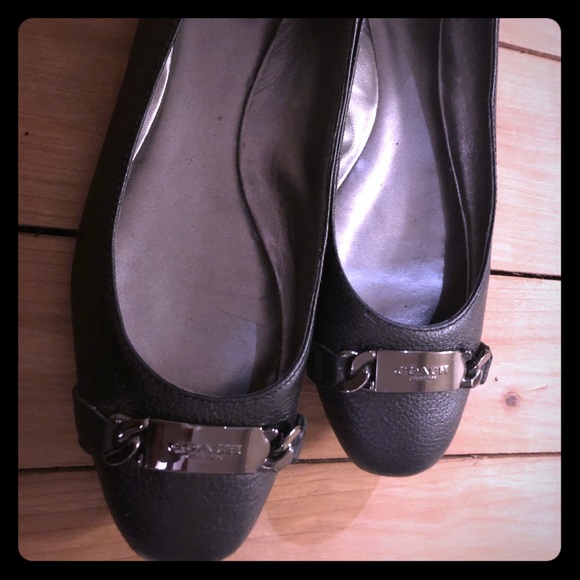 Coach flats black like new - Picture 1 of 3